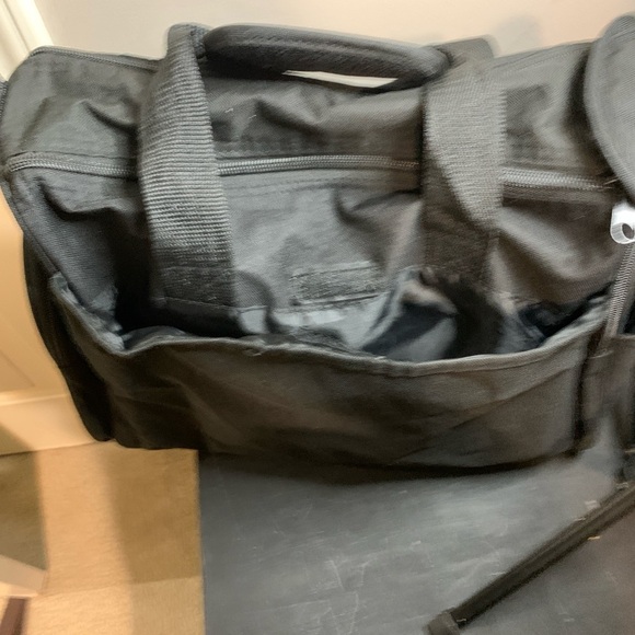 Eddie Bauer Diaper Bag, Preloved in good condition. - Picture 6 of 8